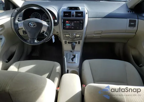 2013 Toyota Corolla Base z USA, uszkodzony, nr VIN 5YFBU4EE5DP105489